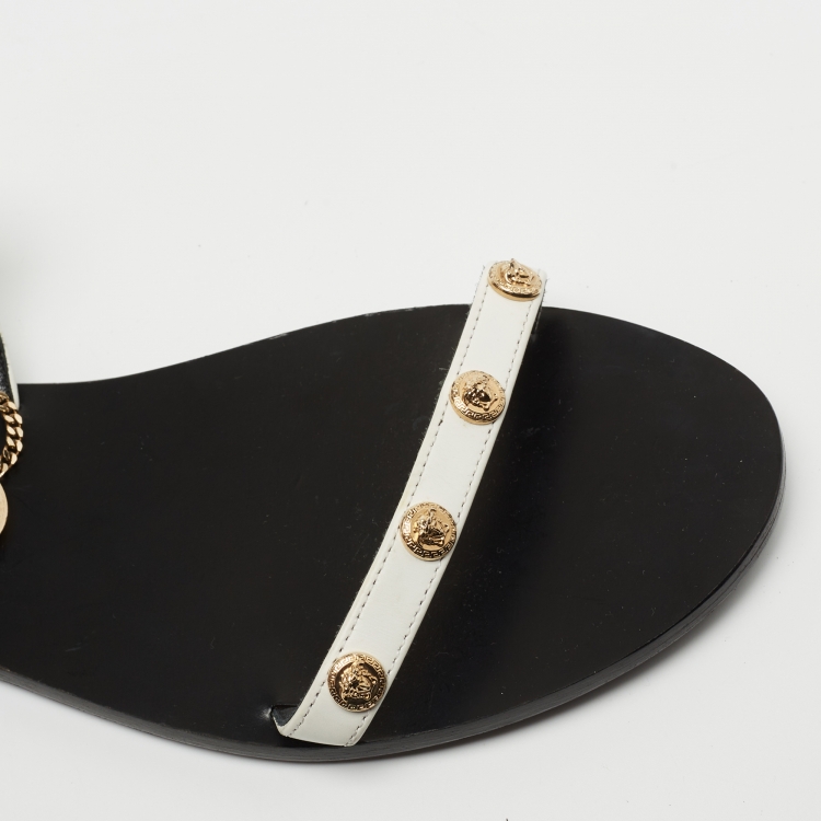 مملوكة مسبقًا Versace White Leather Medusa Sandals Size 39