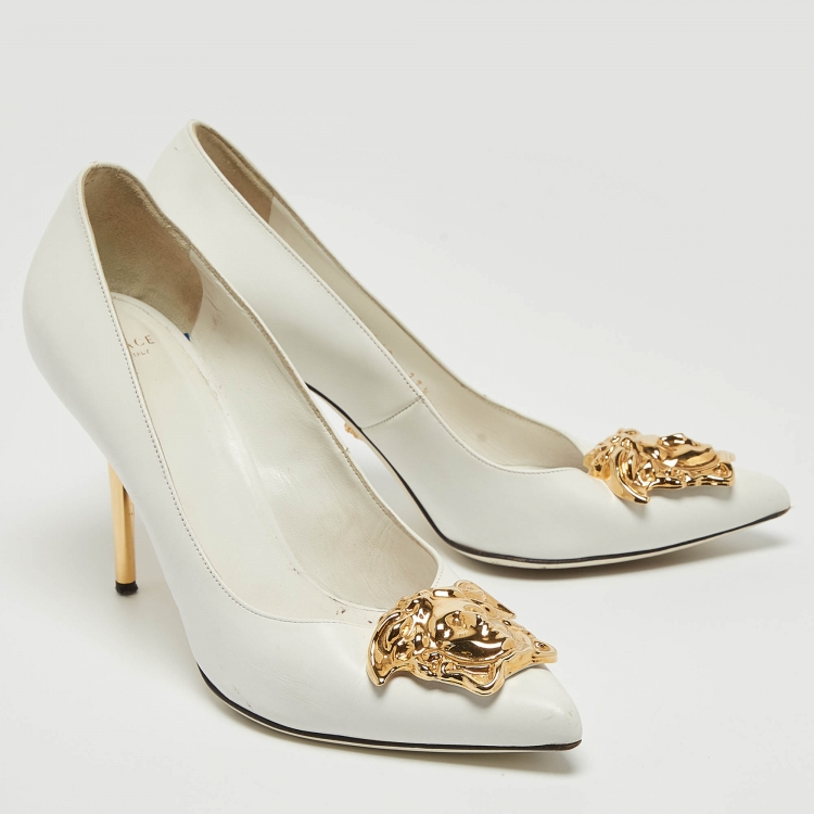 Pre Owned Versace White Leather Palazzo Pointed Toe Pumps Size 37.5