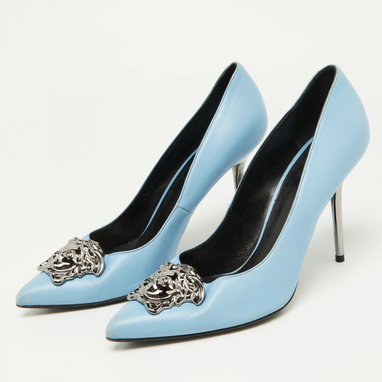 Pre Owned Versace Blue Leather Medusa Pointed Toe Pumps Size 40