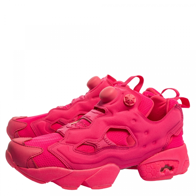 Pre Owned Vetements x Reebok Fluorescent Pink Nylon And Fabric Instapump Fury Sneakers Size 39