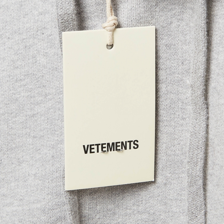Pre Owned Vetements Grey Logo Printed Cotton Hoodie S