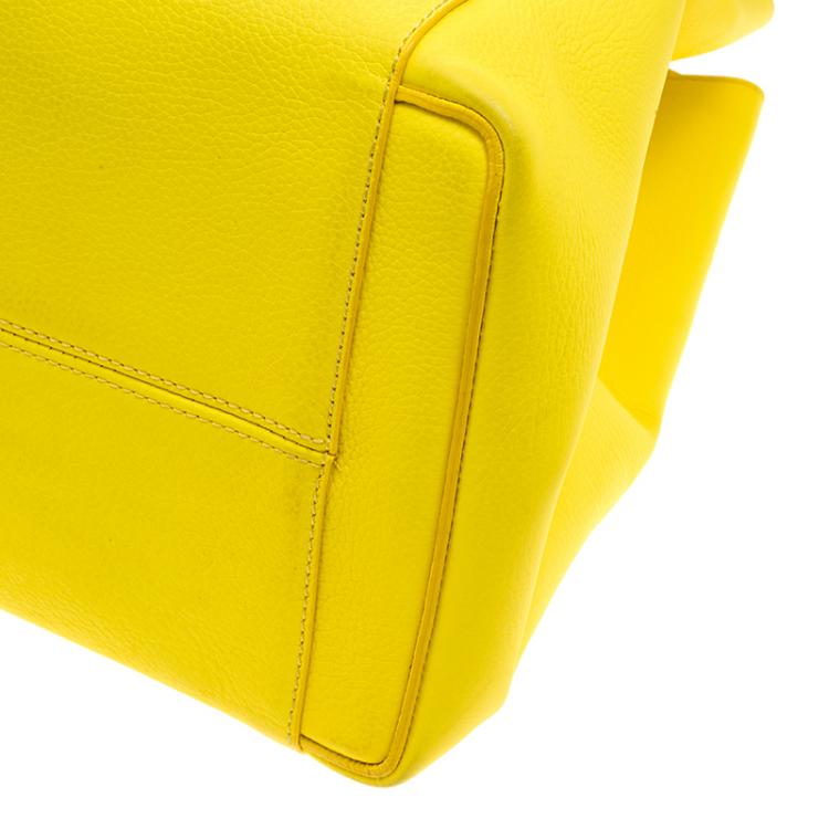 Pre Owned Victoria Beckham Yellow Leather Quincy Tote