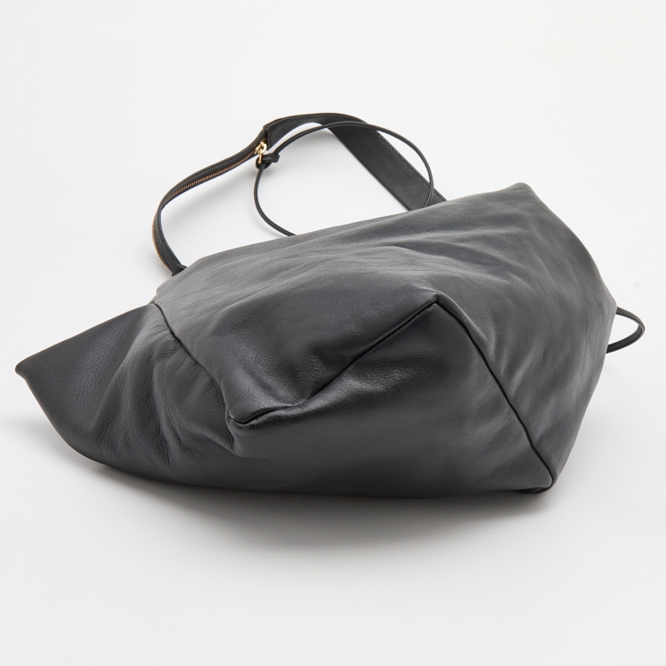 Pre Owned Vivienne Westwood Black Leather Shoulder Bag