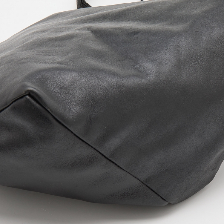 Pre Owned Vivienne Westwood Black Leather Shoulder Bag