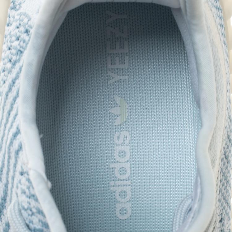 مملوكة مسبقًا Yeezy x Adidas Blue/White Cotton Knit Boost 350 V2 Sneakers Size 38