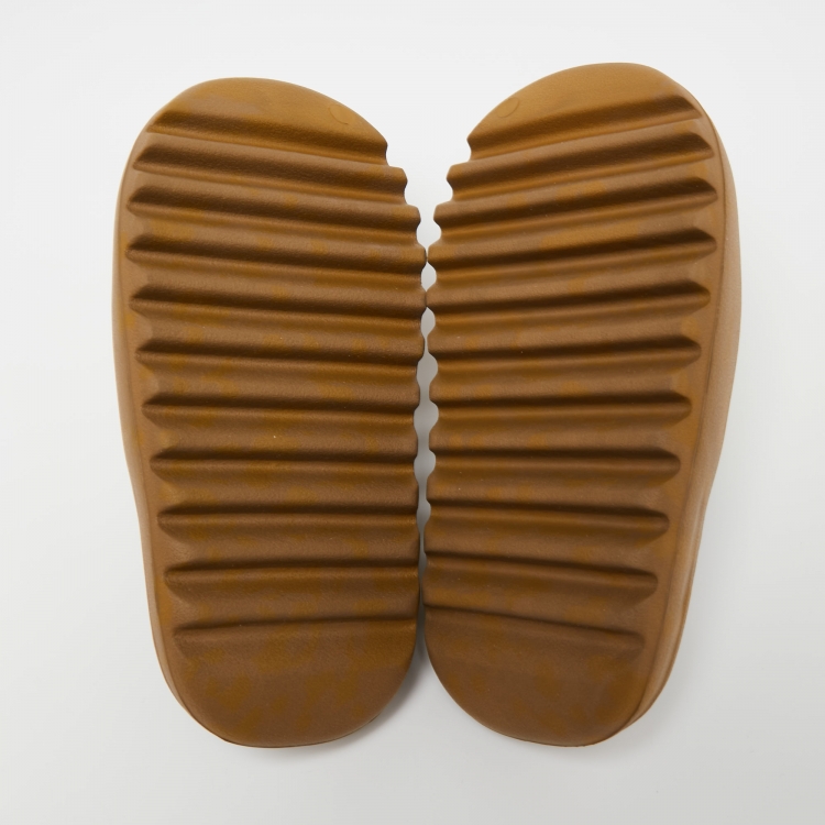 Pre Owned Yeezy x Adidas Brown Rubber Ochre Slides Size 37