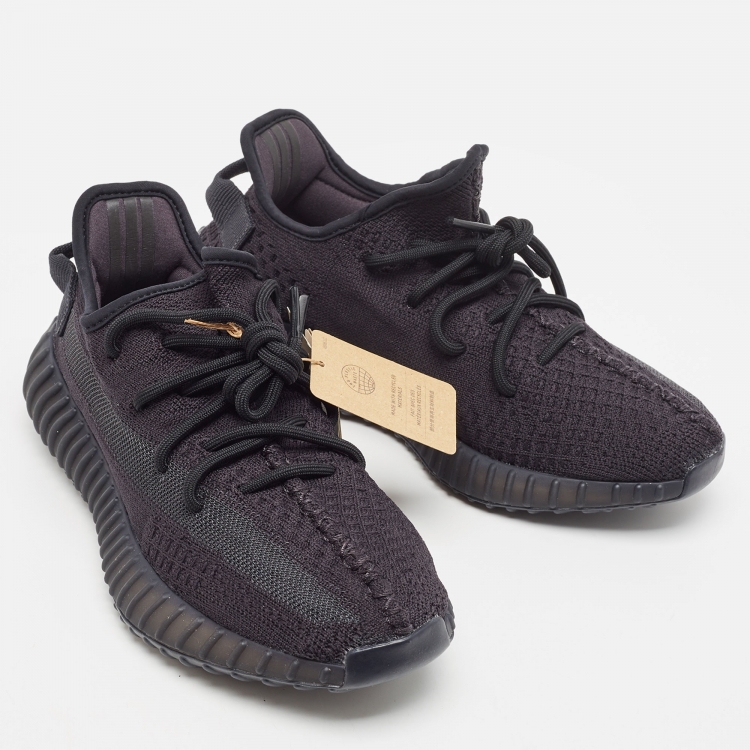 Pre Owned Yeezy x Adidas Black Knit Fabric Boost 350 V2 Onyx Sneakers Size 39 1/3