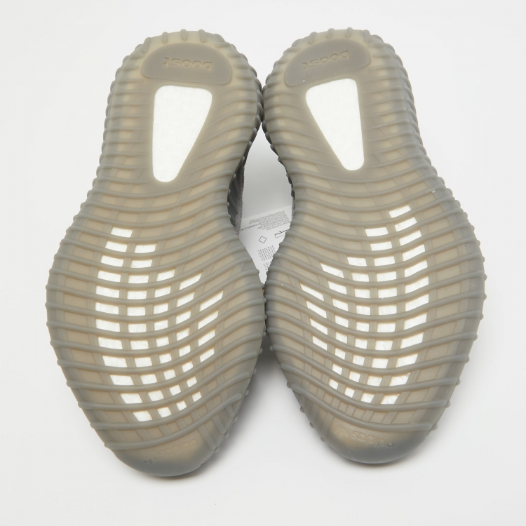 Pre Owned Yeezy x Adidas Grey Knit Fabric Boost 350 V2Steel Grey Sneakers Size 39 1/3