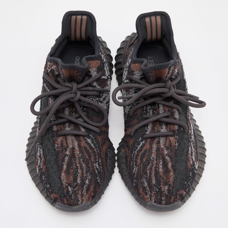 Pre Owned Yeezy x Adidas Boost Black/Brown Knit Fabric 350 V2 MX Rock Sneakers Size 40 2/3