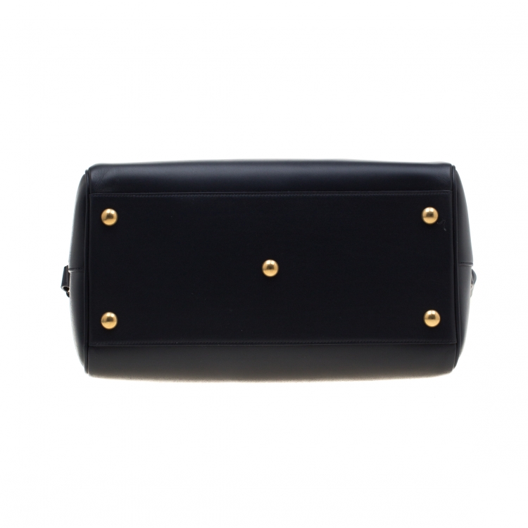 Pre Owned Saint Laurent Navy Blue Leather Classic Duffle 6 Bag