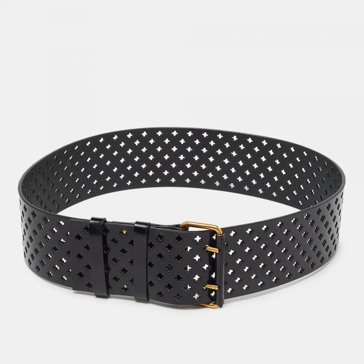 Yves Saint Laurent ブラックベルト Cassandre belt in smooth leather | Saint Laurent | YSL US