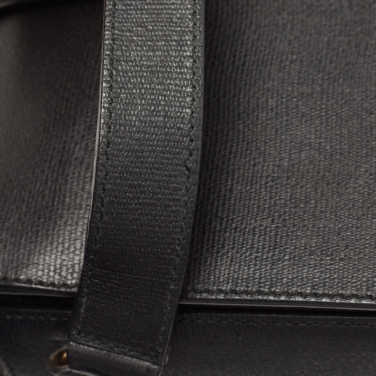 مملوكة مسبقًا Yves Saint Laurent Black Leather Chyc Shoulder Bag