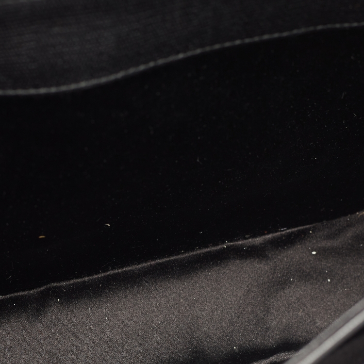 مملوكة مسبقًا Yves Saint Laurent Black Leather Chyc Shoulder Bag