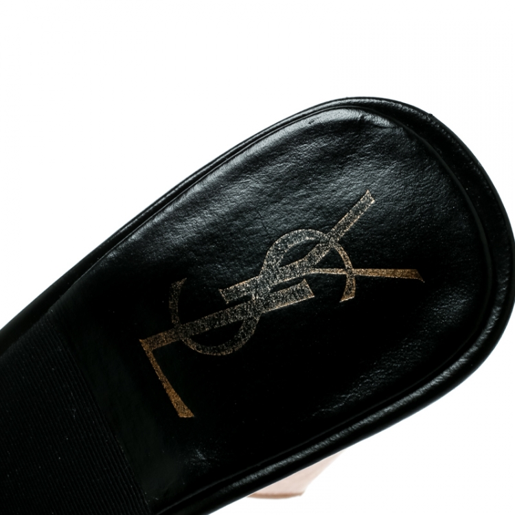 مملوكة مسبقًا Saint Laurent Paris Black Leather Sandals Size 39