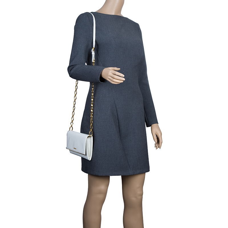 

Prada White Glazed Leather Wallet on Chain Crossbody Bag