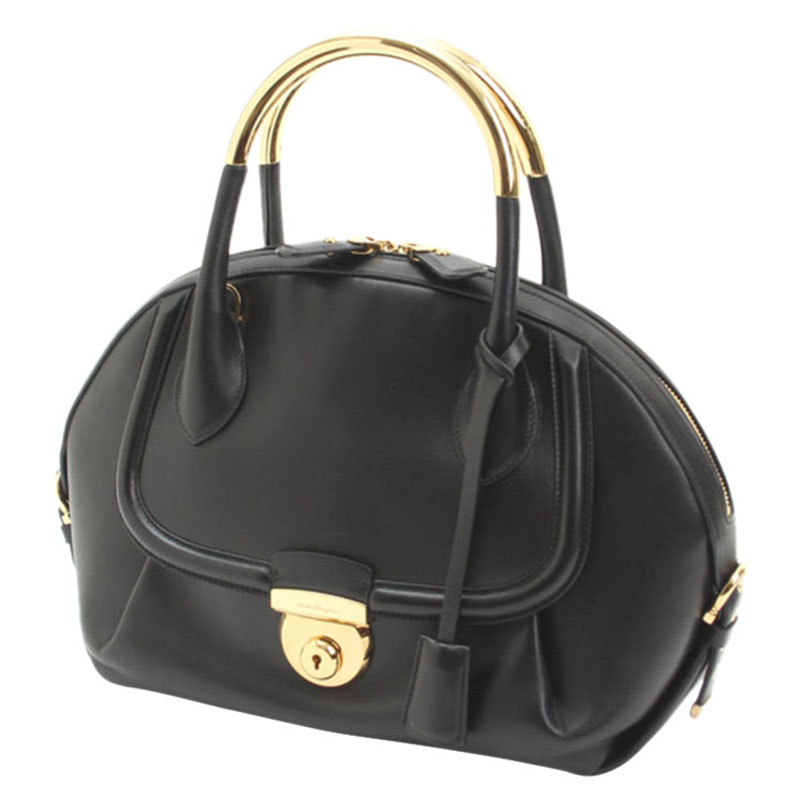 

Salvatore Ferragamo Black Leather Fiamma Top Handle Bag