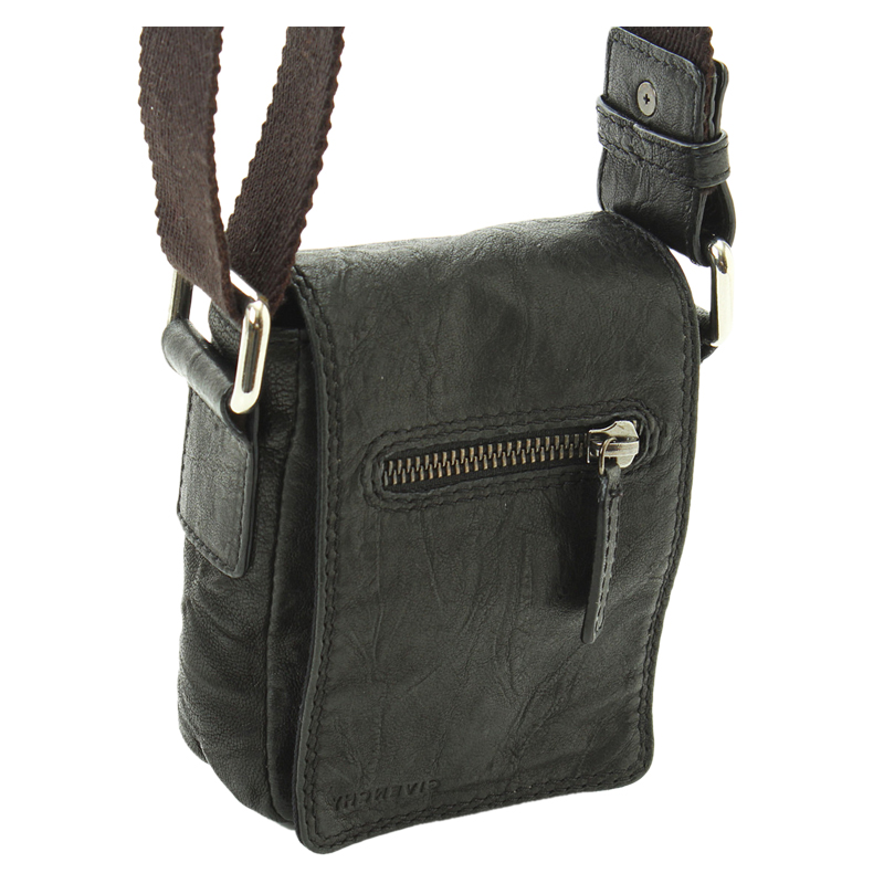 

Givenchy Black Leather Pochette Crossbody Bag