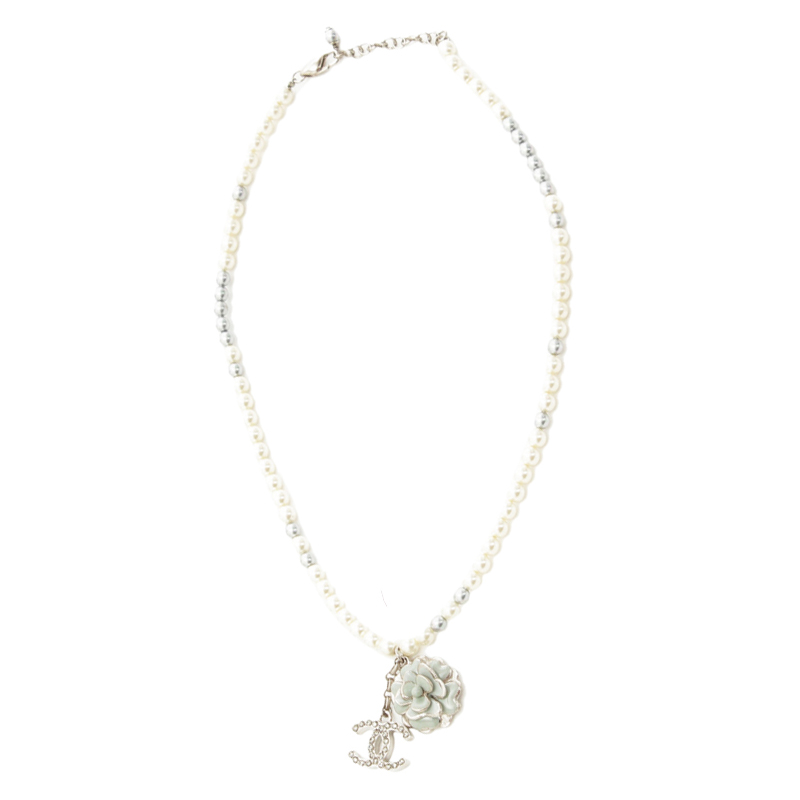 

Chanel Silver-Tone CC and Flowel Pearl Necklace