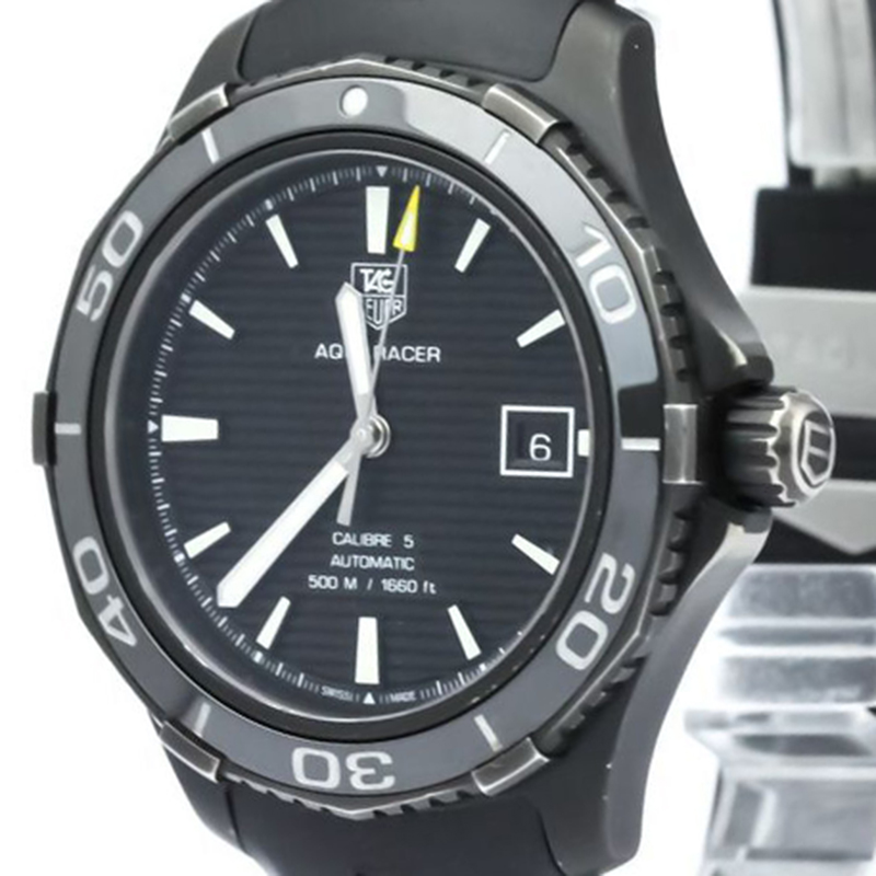 

Tag Heuer Black Stainless Steel Aquaracer Men's Wristwatch