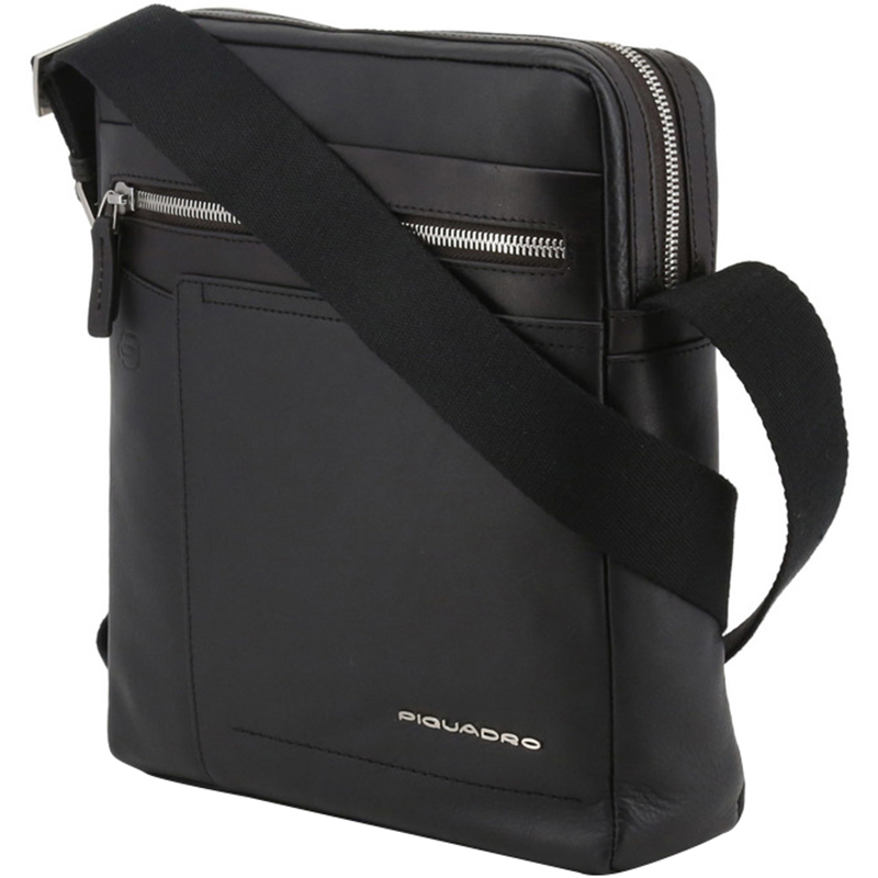 

Piquadro Black Leather Messenger Bag