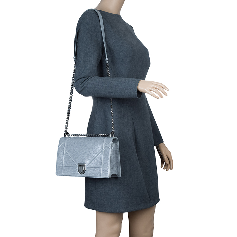 

Dior Grey Glazed Leather Diorama Flap Shoulder Bag