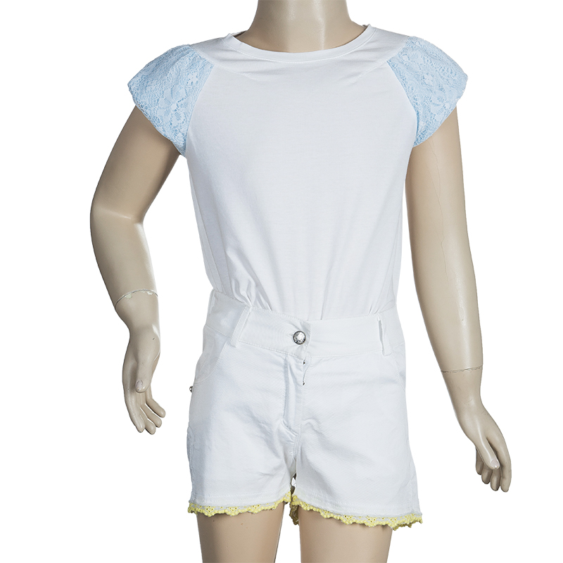 

Ermanno Scervino Junior White Lace Trim Shorts 6 Yrs 22