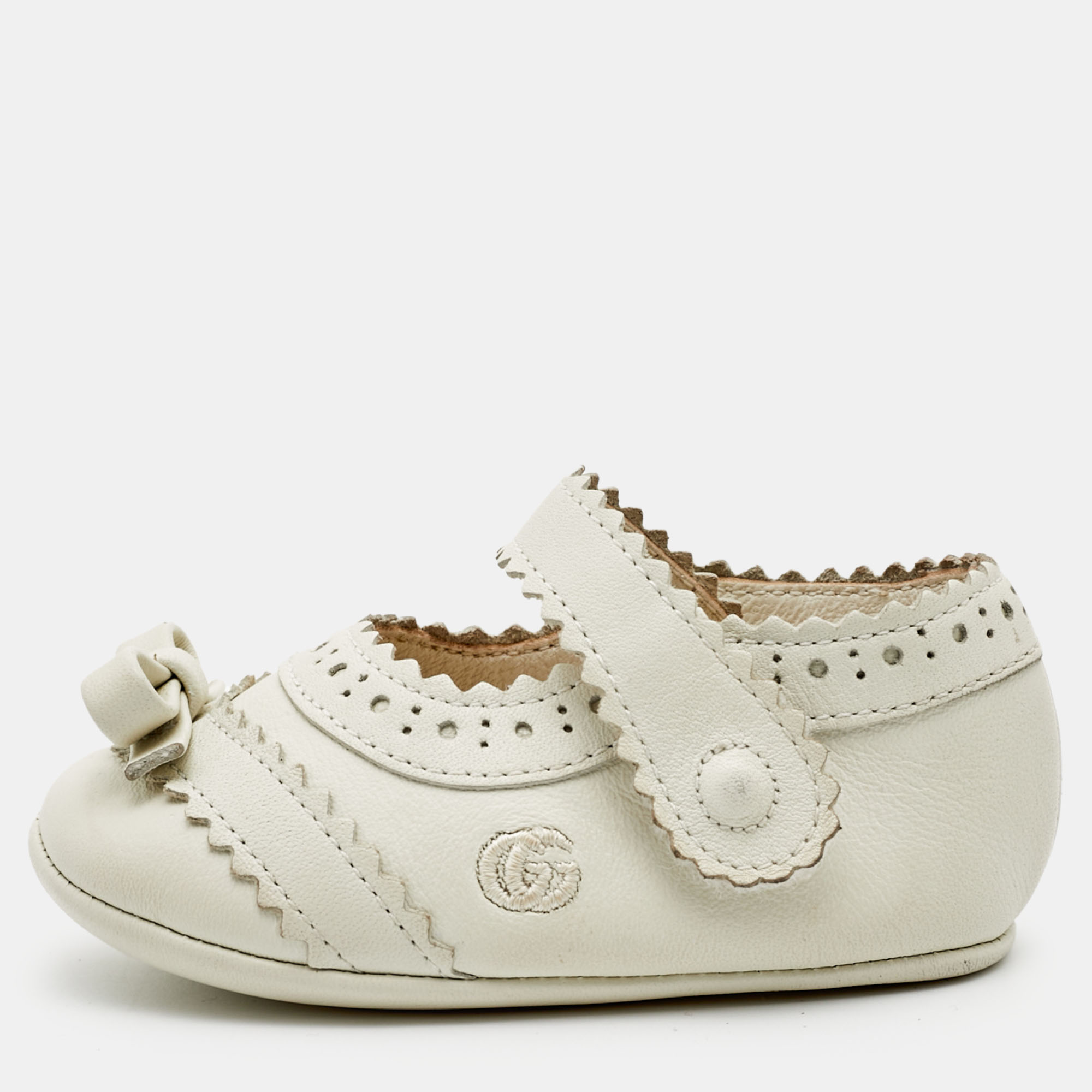 Gucci Off White Leather Ballet Flats Size 16