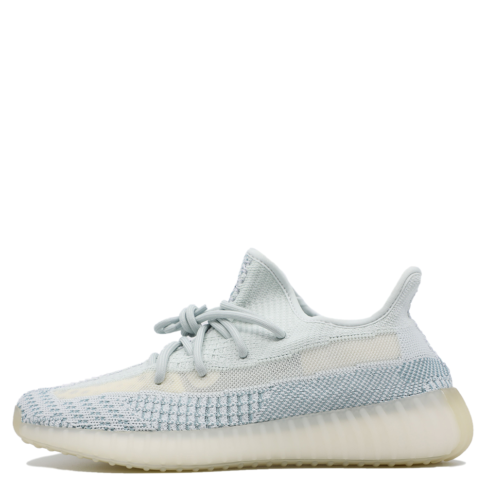 

Yeezy 350 V2 Cloud White Sneakers Size 42 2/3