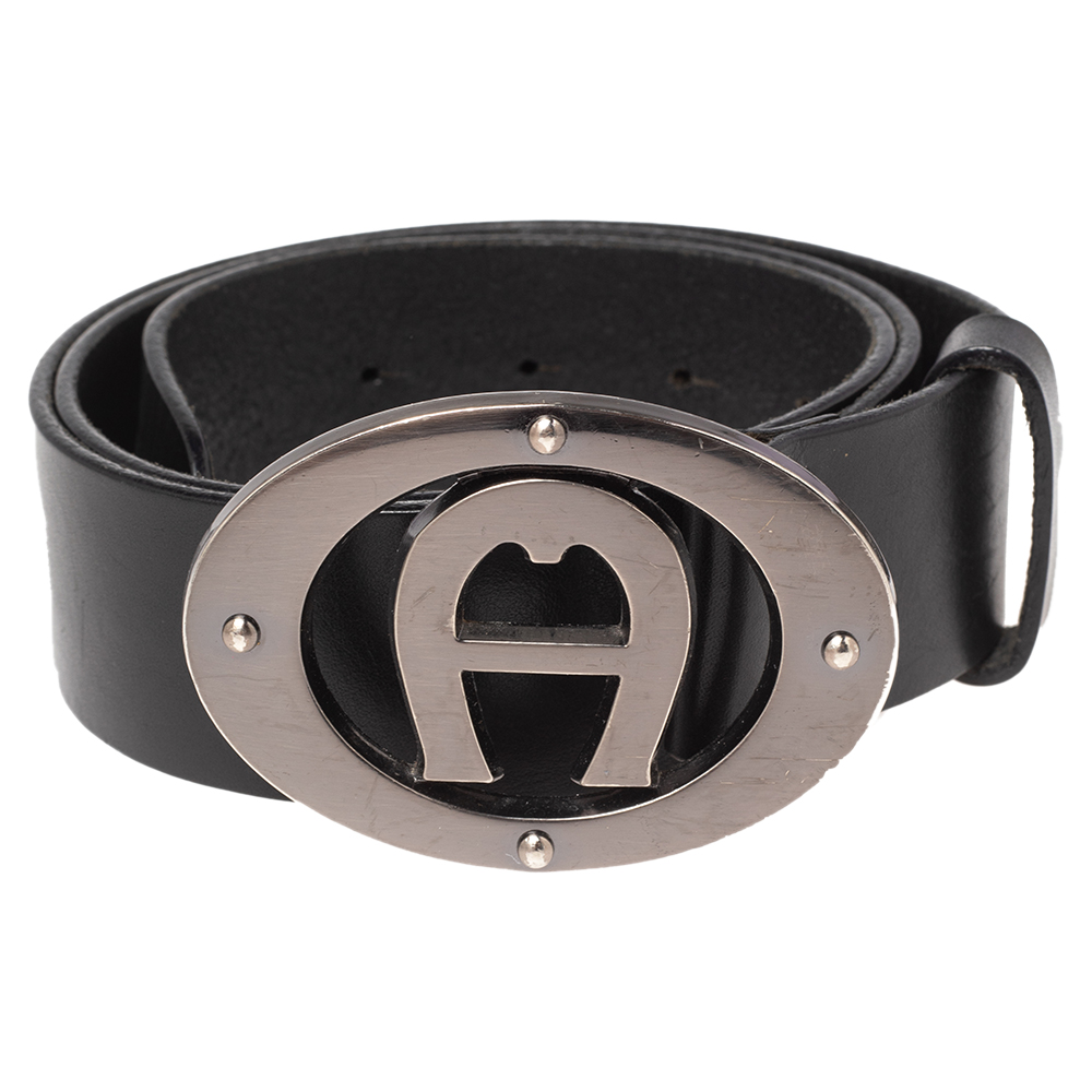 

Aigner Black Leather Logo Buckle Belt