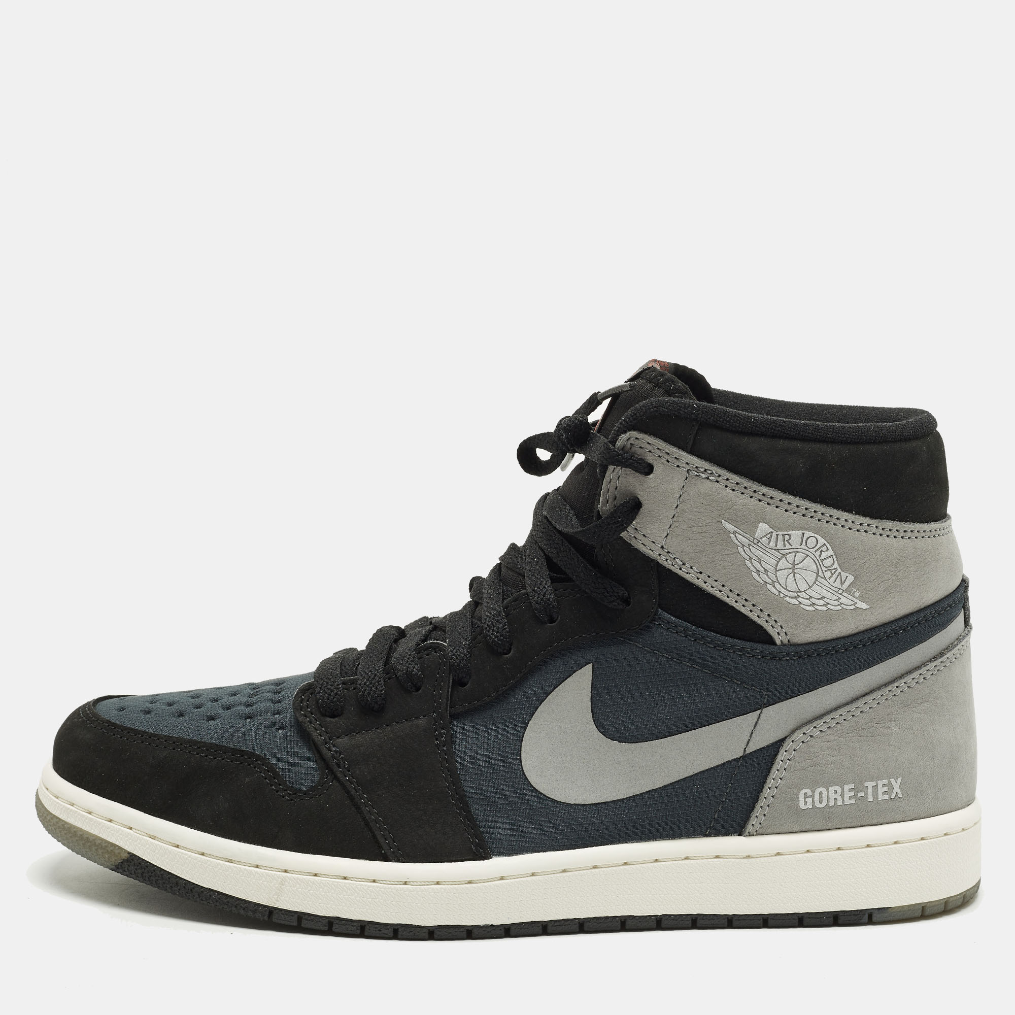 

Air Jordans Jordan 1 Retro High Element Gore-Tex Black Particle Grey Size 45.5 Multicolor Fabric and Leather Sneakers