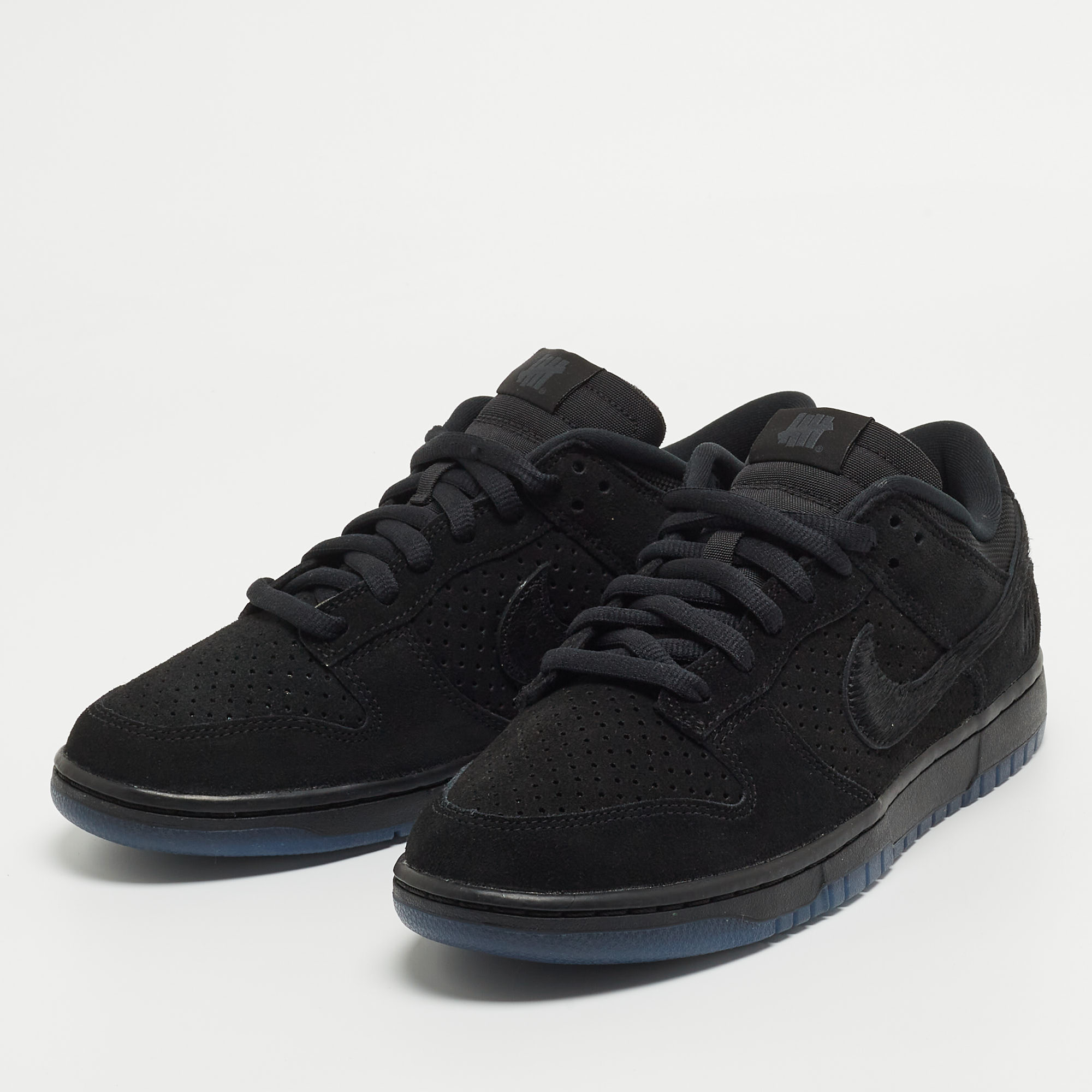 

Nike Black and Mesh Dunk Low Top Sneakers Size