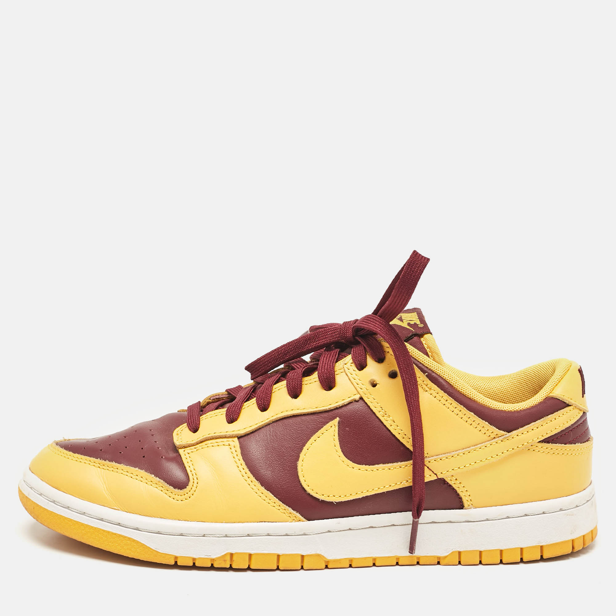 

Air Jordans Yellow/Burgundy Leather Dunk Retro Arizona Lace Up Sneakers Size