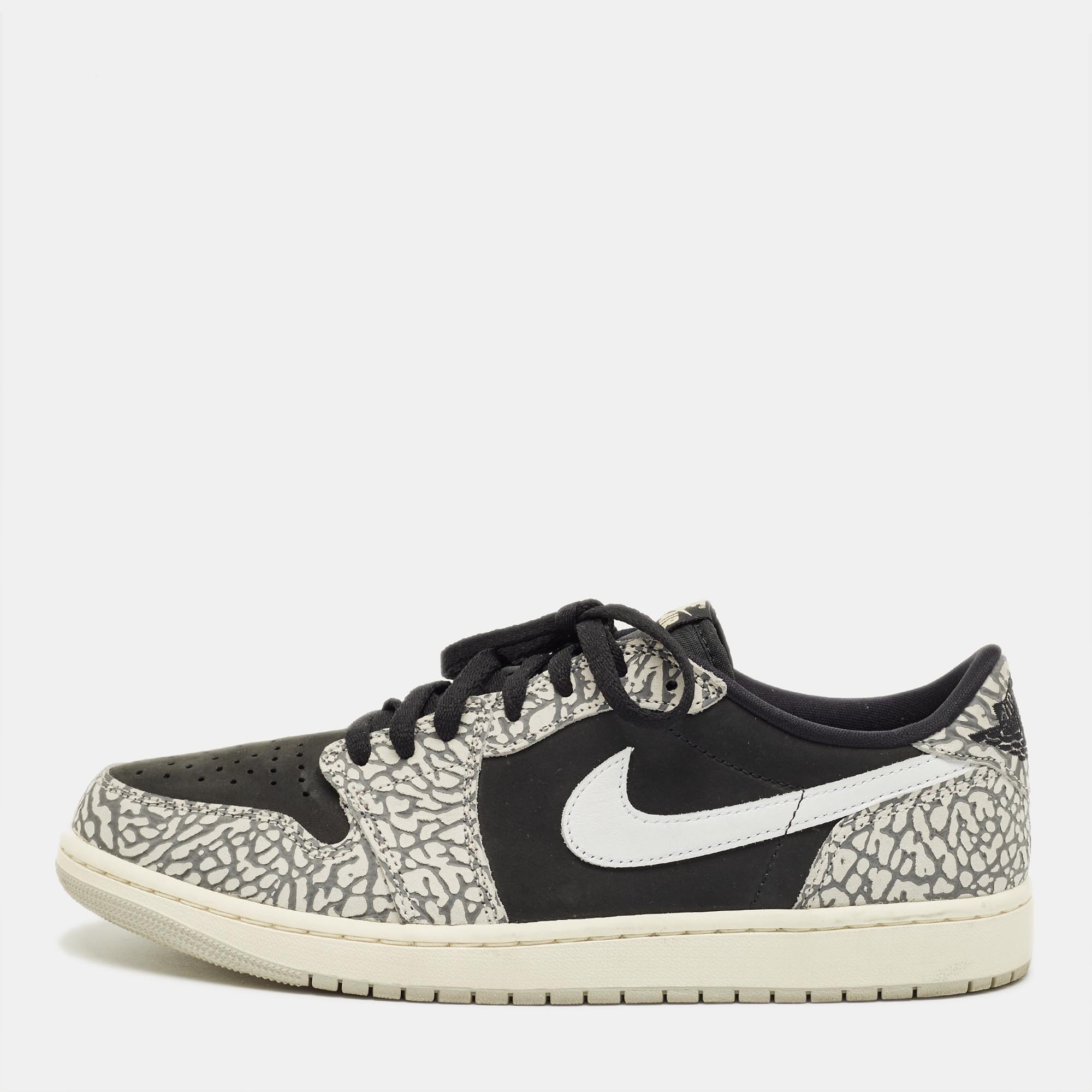 

Air Jordans Black/Grey Nubuck and Leather Jordan 1 Retro Low OG Black Cement Sneakers Size 44.5