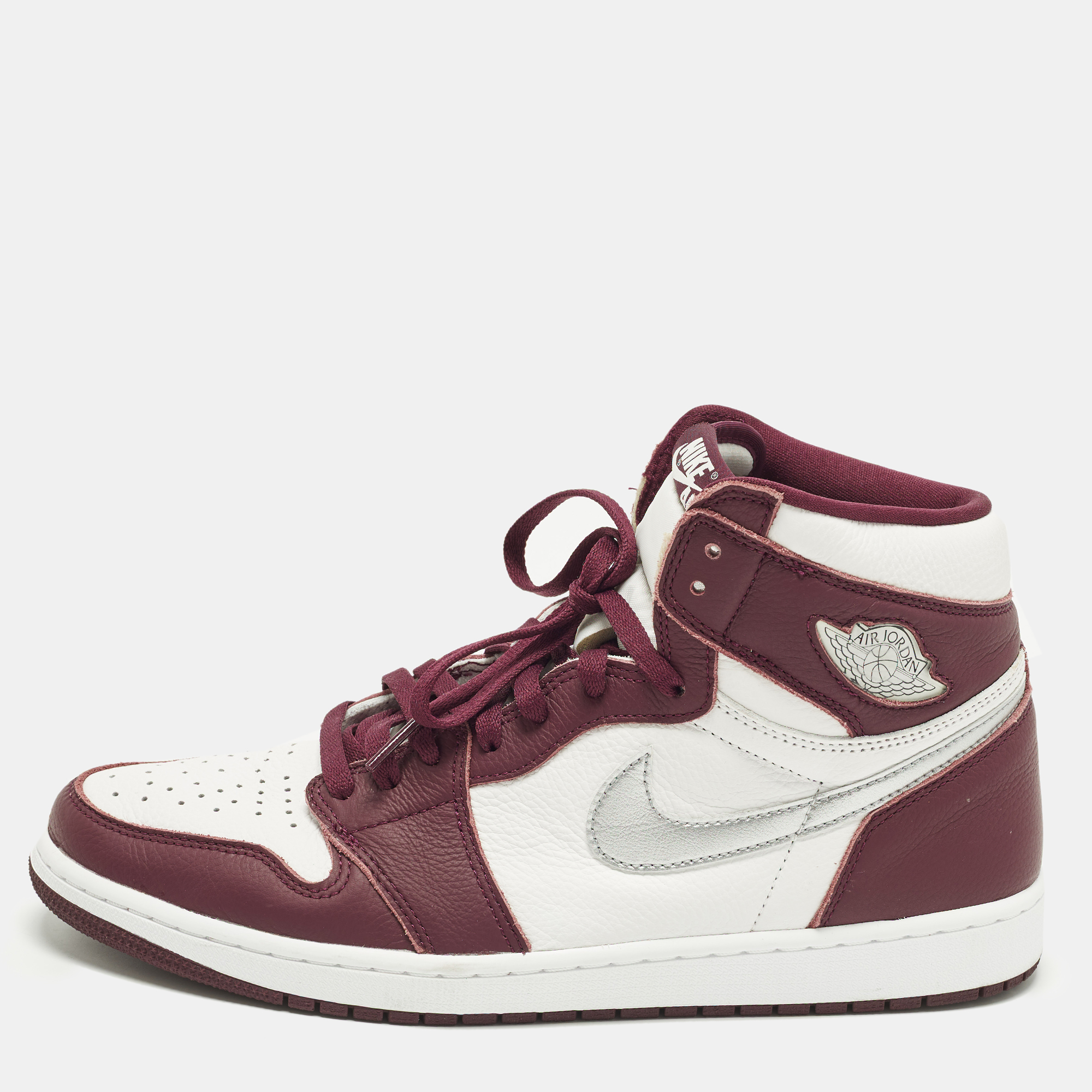 

Air Jordans Jordan 1 Size  White/Purple Leather High Top Sneakers