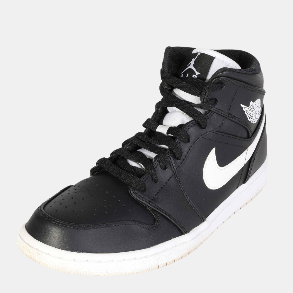 

Air Jordan 1 Retro Mid 'Black White' Sneakers (9.5 US) EU