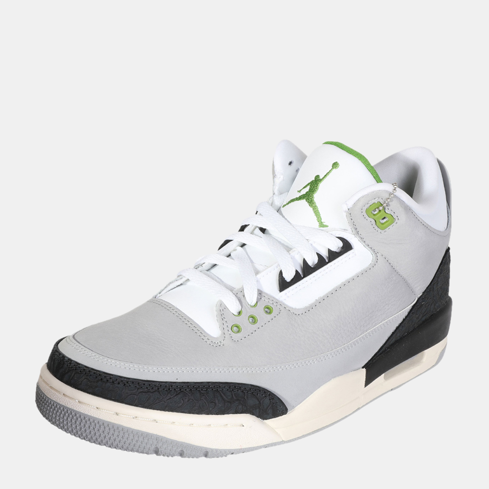 

Air Jordan 3 Retro 'Chlorophyll' Sneakers (11 US) EU, Black