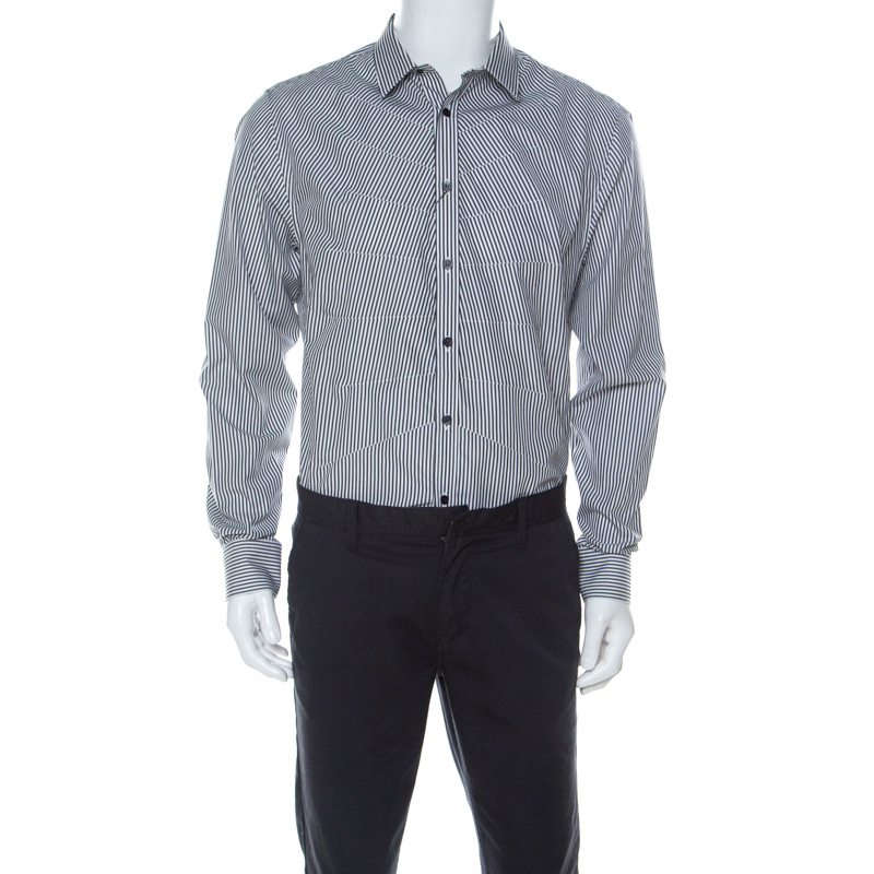  قميص أليكساندر ماكوين بأكمام طويلة وتطريز قفص صدري قطن مخطط أبيض و أسود XL