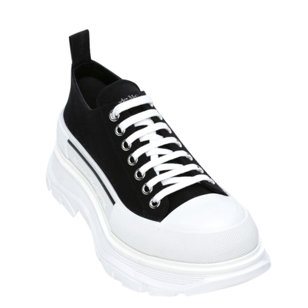 

Alexander McQueen Chunky Low-Top Sneakers Size, Black