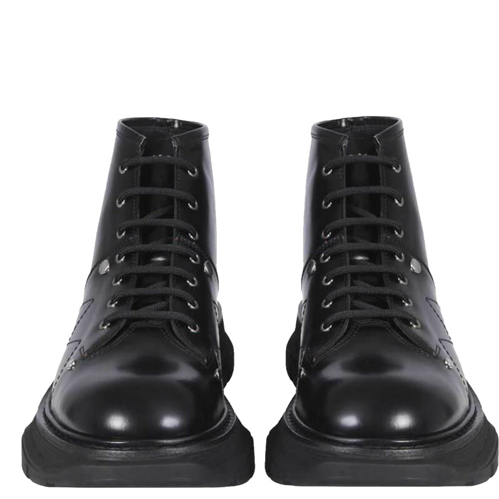 

Alexander McQueen Black Leather Tread Lace Up Boots Size IT