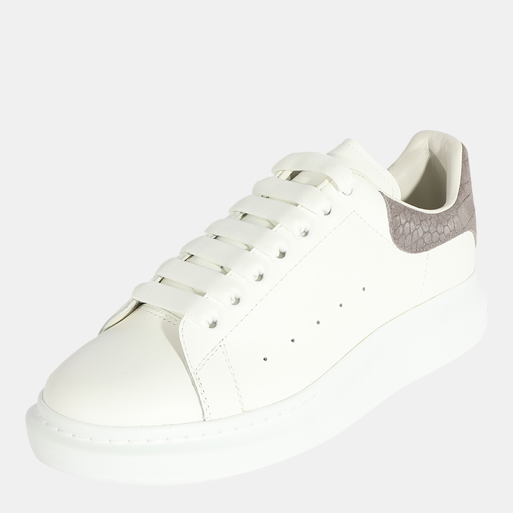 

Alexander McQueen White Lead Crocodile Oversized Sneaker EU