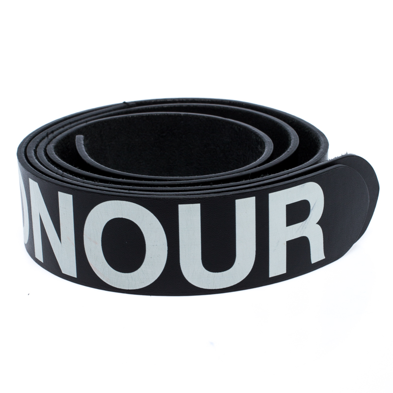 

Alexander McQueen Black Leather Honour Strap Belt