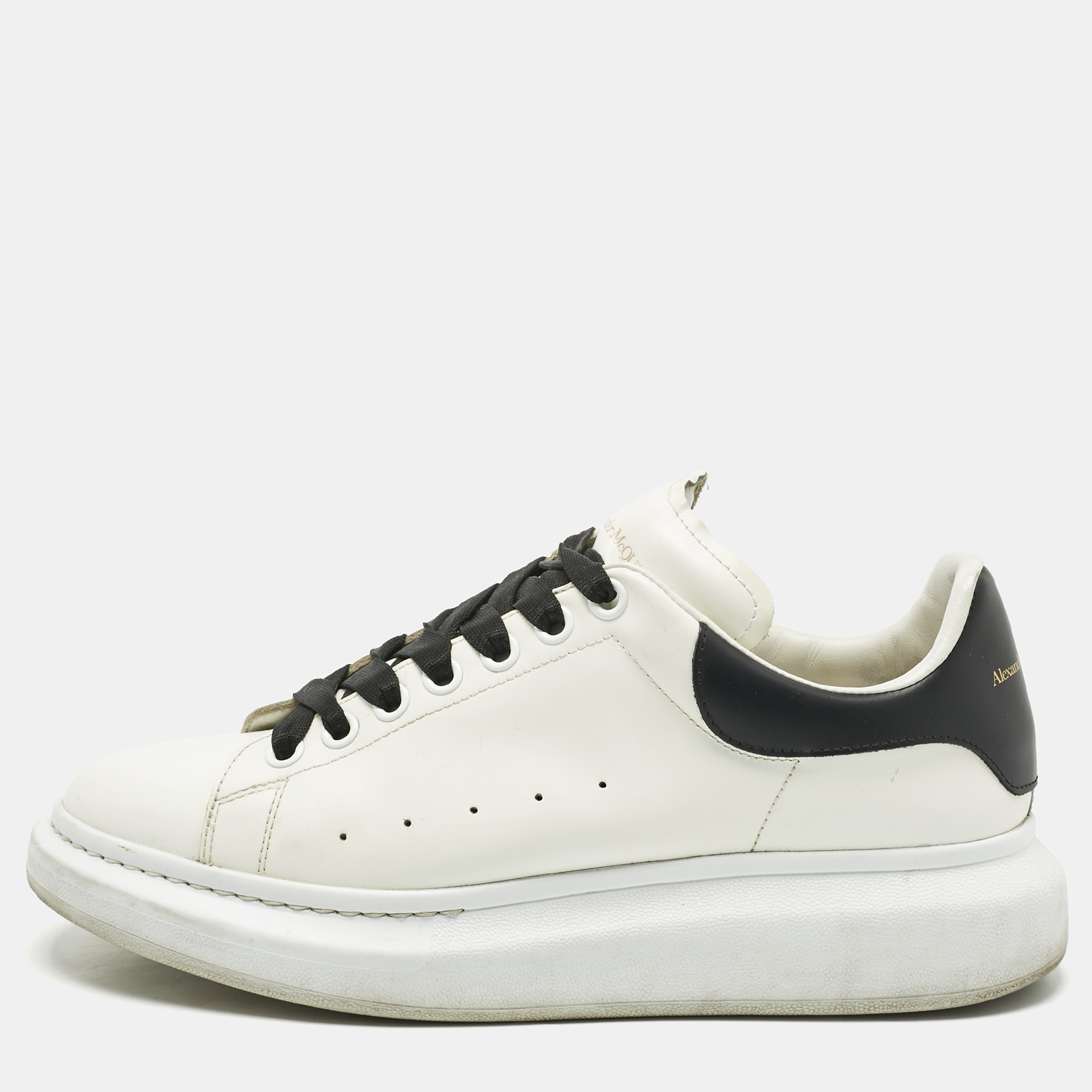 Pre-owned Alexander Mcqueen White/black Leather Oversized Sneakers Size 43