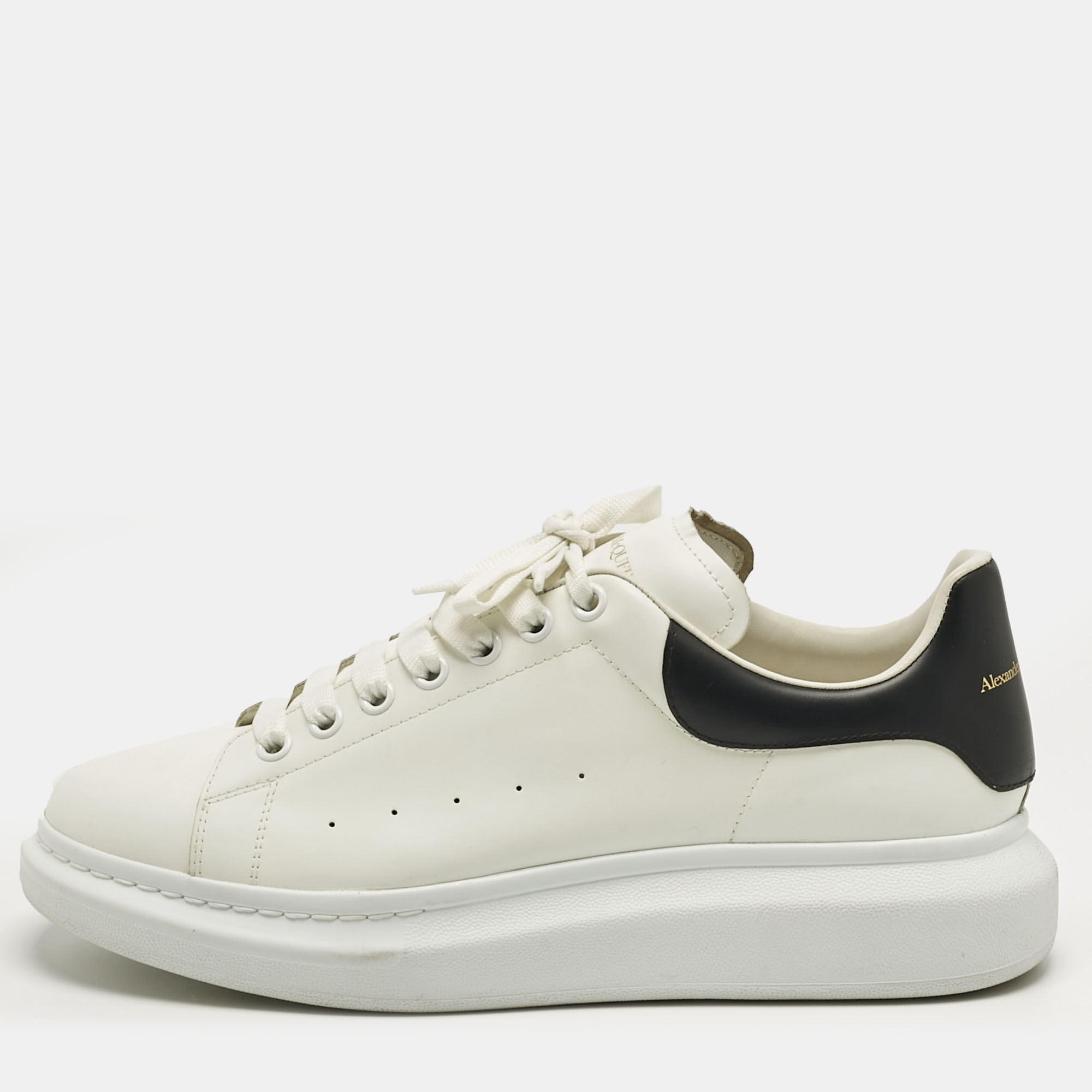 

Alexander McQueen White/Black Leather Oversized Sneakers Size