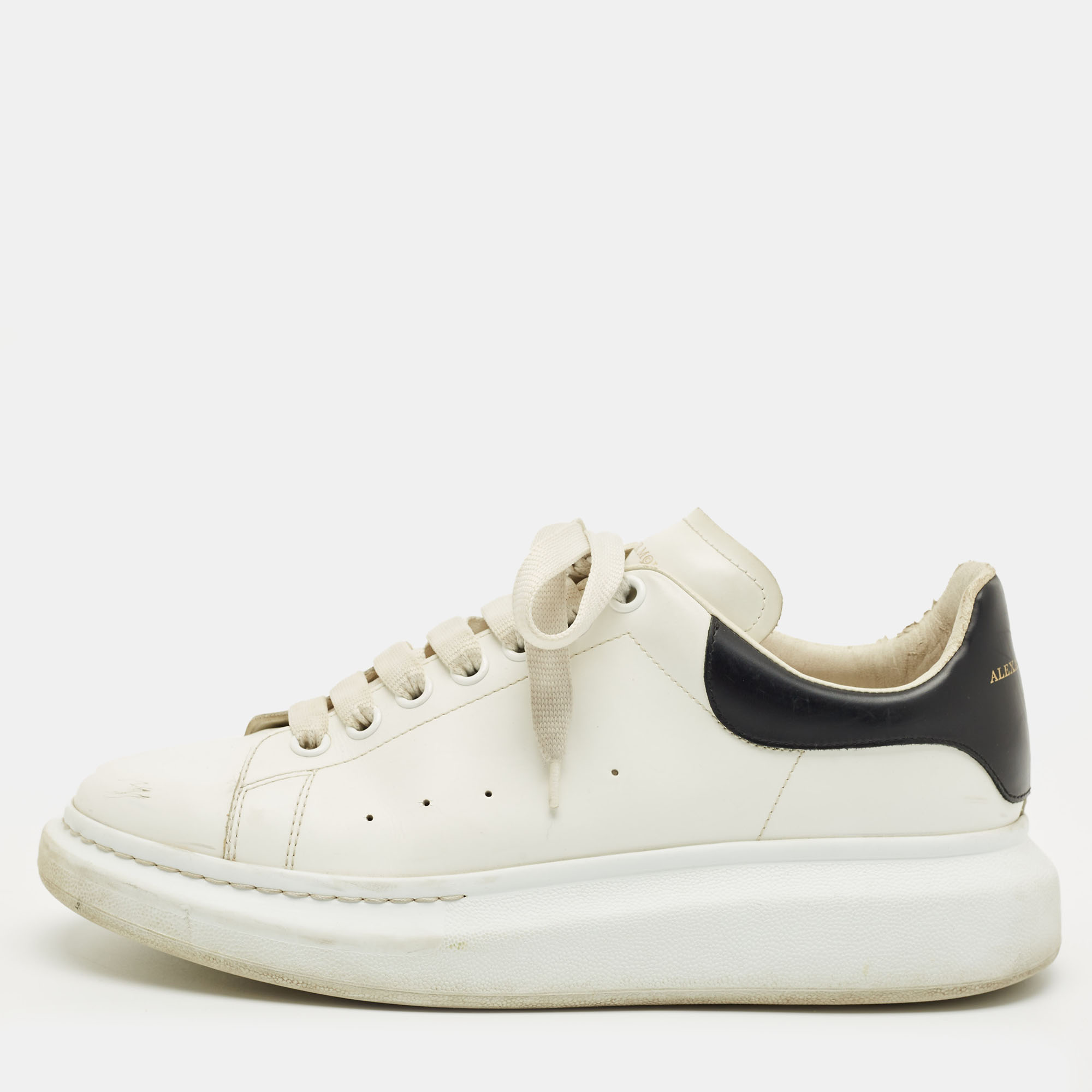 Pre-owned Alexander Mcqueen White/black Leather Oversized Sneakers Size 42