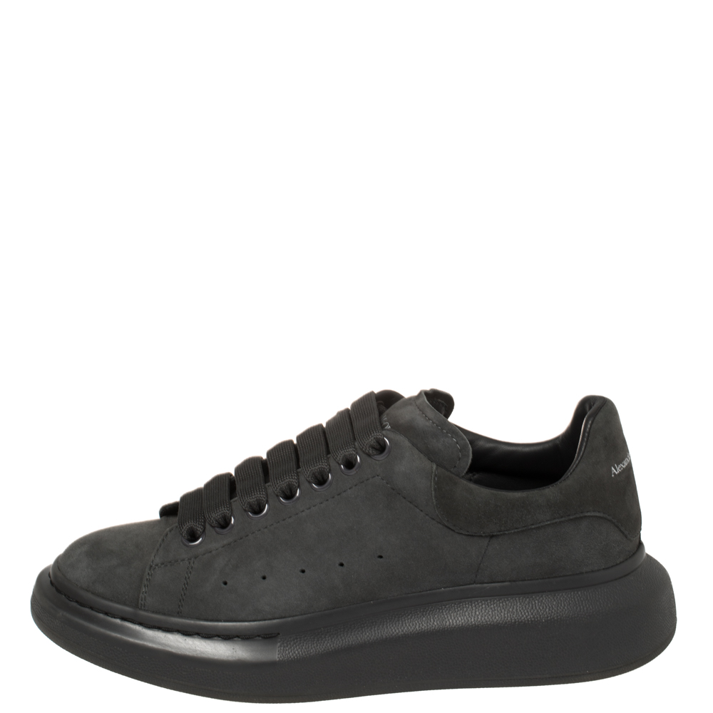 

Alexander McQueen Grey Suede Oversized Low Top Sneakers Size