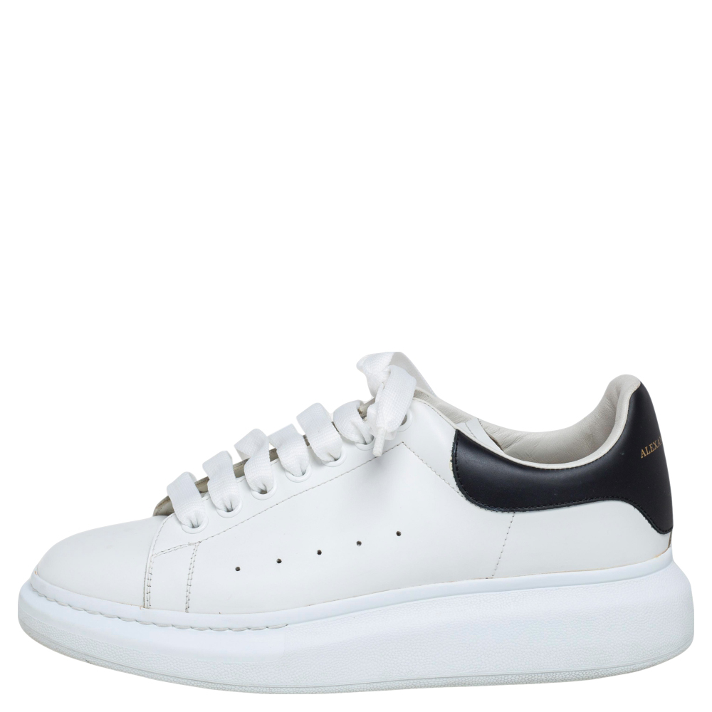 

Alexander McQueen White/Black Leather Oversized Sneakers Size
