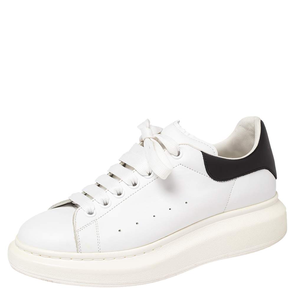 

Alexander McQueen White/Black Leather Oversized Sneakers Size