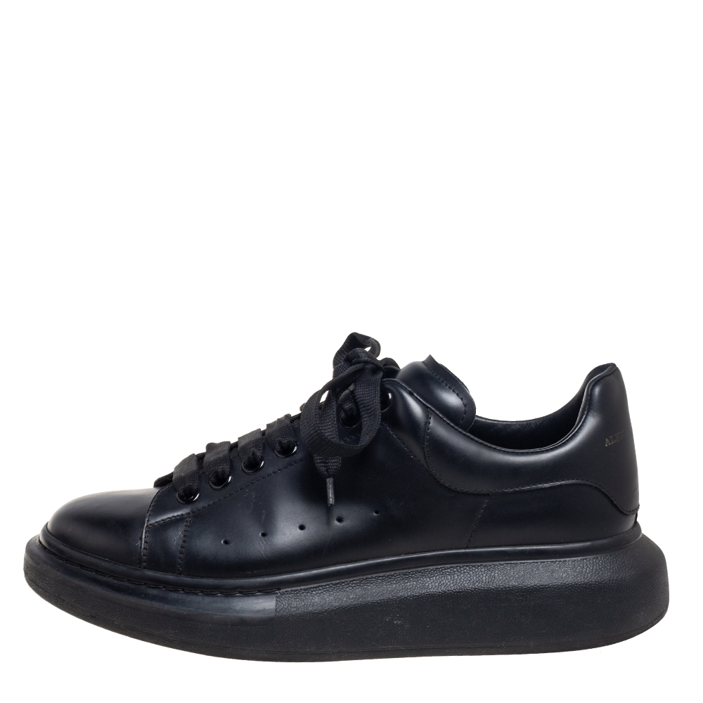 

Alexander McQueen Black Leather Oversized Sneakers Size