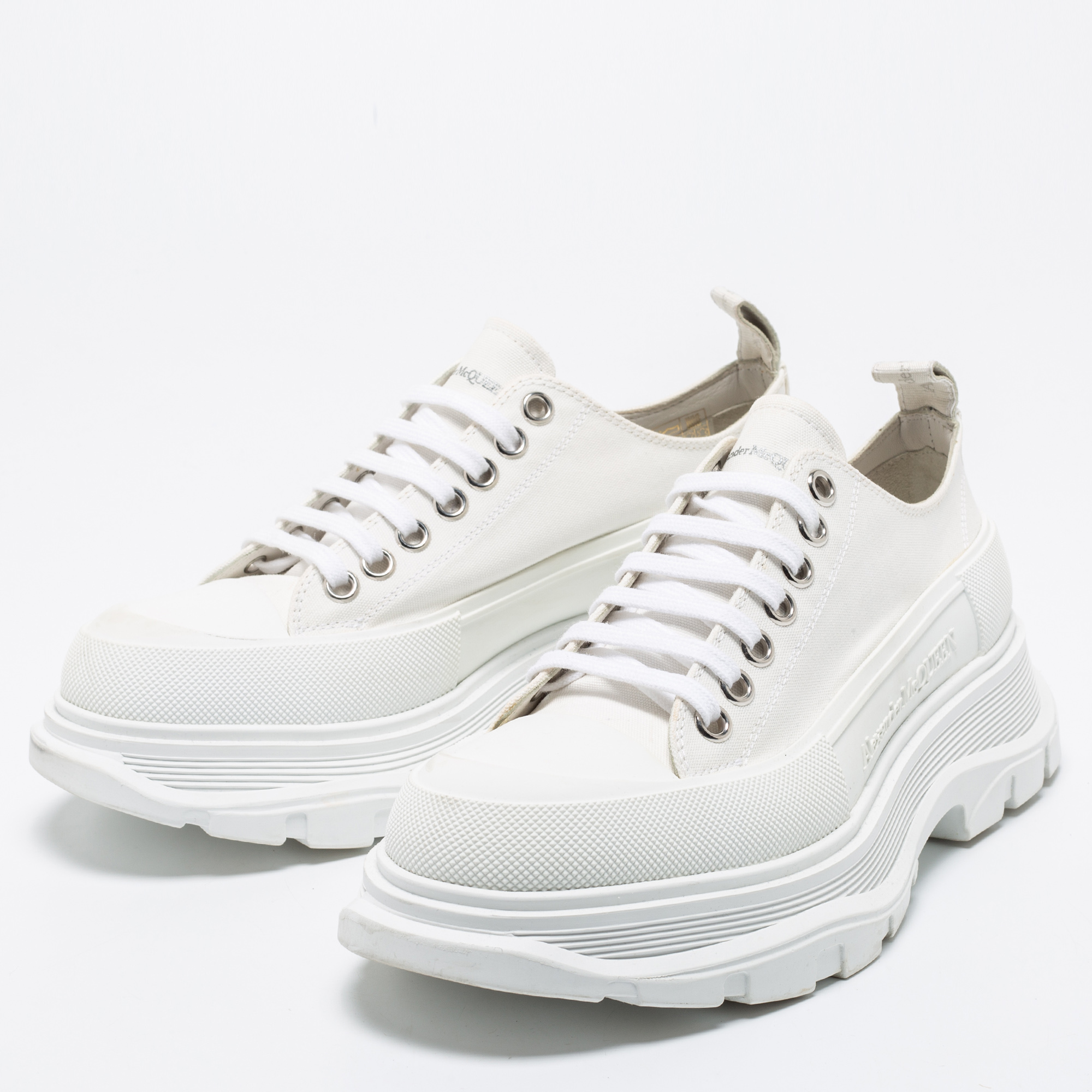 

Alexander Mcqueen White Canvas Tread Slick Lace Up Sneakers