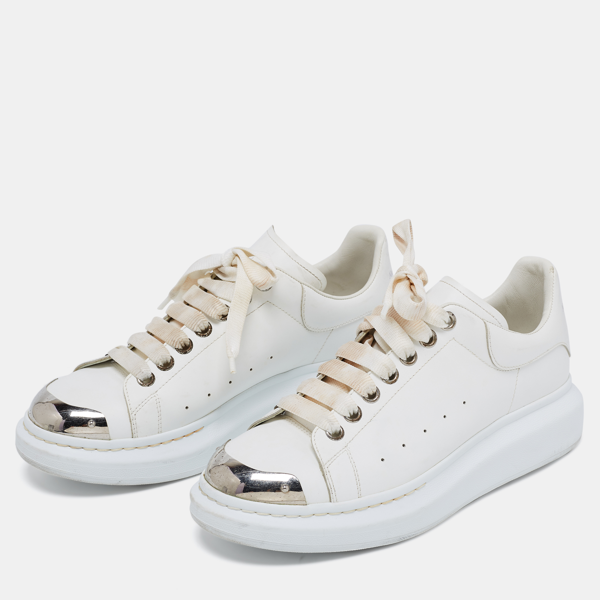 

Alexander McQueen White Leather Oversized Cap Toe Low Top Sneakers Size